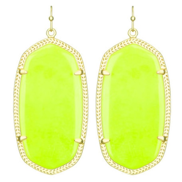 Kendra Scott Vintage Neon Yellow Danielle Statement Earrings In Gold - Picture 3 of 8